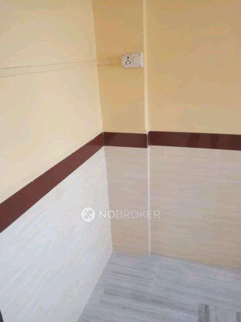 1 BHK Flat In New Daffodil For Sale  In Mulund West