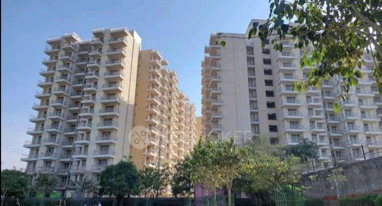 2 BHK Flat In Triveni Heights Sector 16b For Sale  In Sector 16b Dwarka