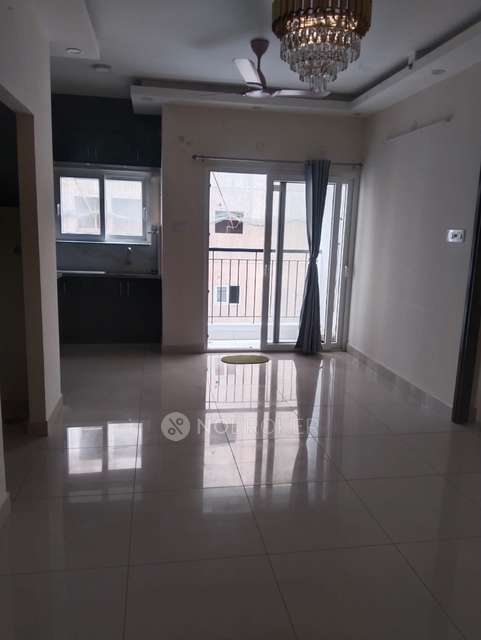 2 BHK Flat In Navins Starwood Towers 3.0 For Sale  In Vengavasal