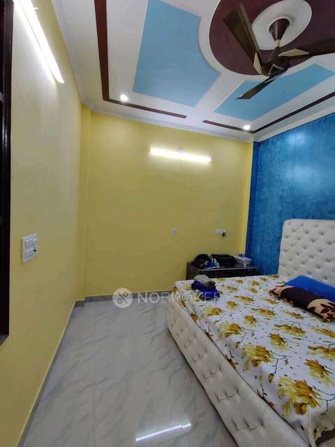 2 BHK Flat In Kirari Suleman Nagar For Sale  In M3w5+77c, Block L, Prem Nagar I, Prem Nagar, Delhi, 110086, India
