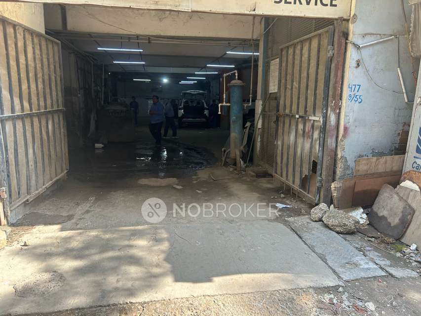 Industrial Building in Kirti Nagar Industrial Area, Delhi for Rent 