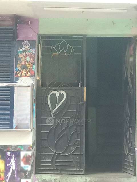 4+ BHK Flat In Standalone  Building  For Sale  In Old Washermanpet