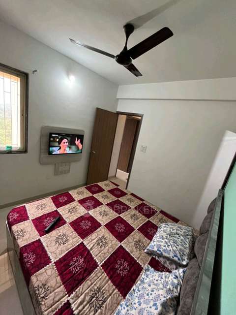 2 BHK Flat In Kohinoor Aashiyana For Sale  In Kohinoor Aashiyana Building, Church Rd, Chinchpada Gaon, Kalyan, Maharashtra 421306, India