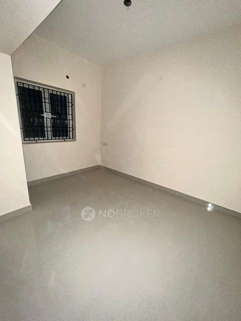 2 BHK Flat In Harish Apartmnet  For Sale  In Keelkattalai