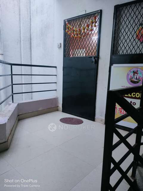 1 BHK Flat In Spurti Residency,shahu Colony For Sale  In Nanded Phata