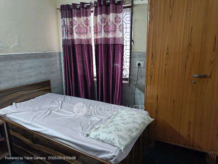 1 RK House for Rent  In Mansarovar Garden