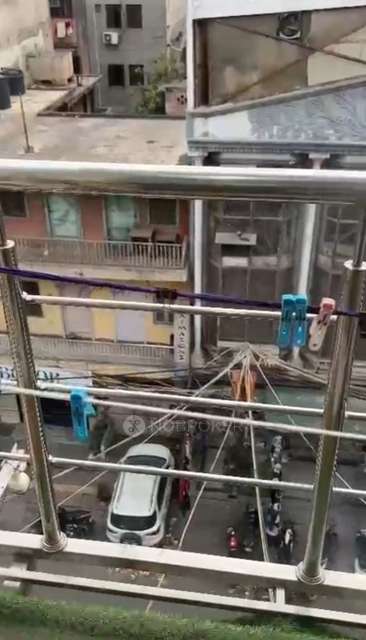 2 BHK Flat In Standalone Buiolding For Sale  In Karol Bagh