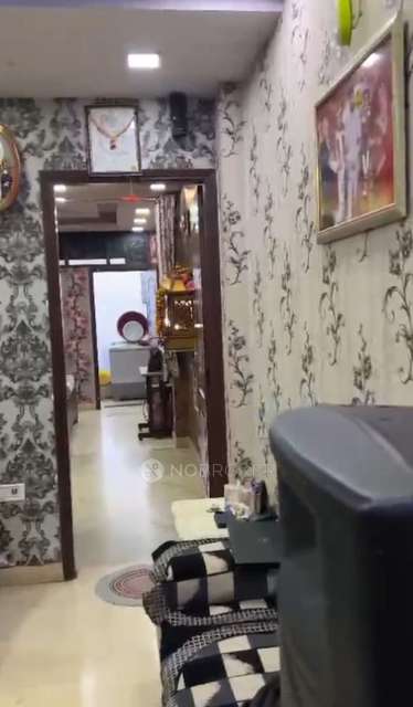 2 BHK Flat In Standalone Buiolding For Sale  In Karol Bagh