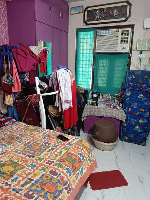 2 BHK Flat For Sale  In Uttam Nagar  , Mangol Puri E Block Bus Stop (e Block Mangol Puri)