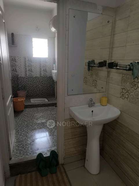 3 BHK Flat In S.k Residensy For Sale  In Jyothi Nagar