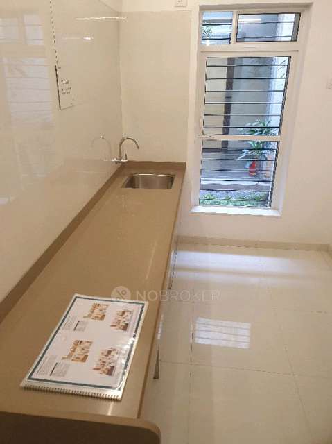 1 BHK Flat In Dosti West County For Sale  In  Thane West