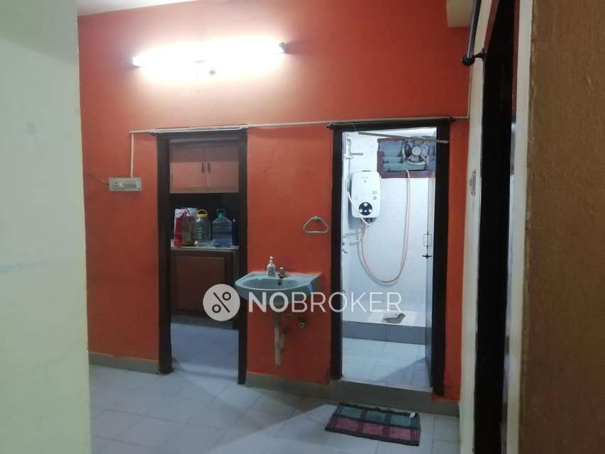 2 BHK Flat In Manju Manasa Apartment For Sale  In Dilsukhnagar