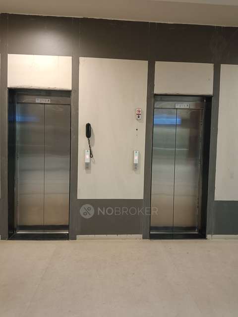 Commercial Property in Dhanori, Pune for Rent 