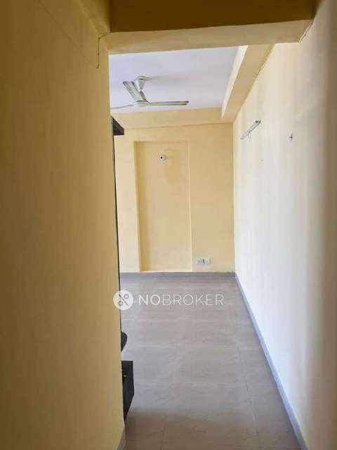 2 BHK Flat In Jaypee Kensington Park Apartments For Sale  In Sector 133