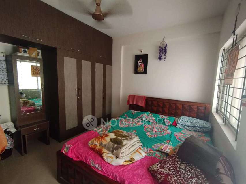 2 BHK Flat In Mk Nivas For Sale  In 403, Defence Accounts Employees Layout, B Narayanapura, Mahadevapura, Bengaluru, Karnataka 560016, India