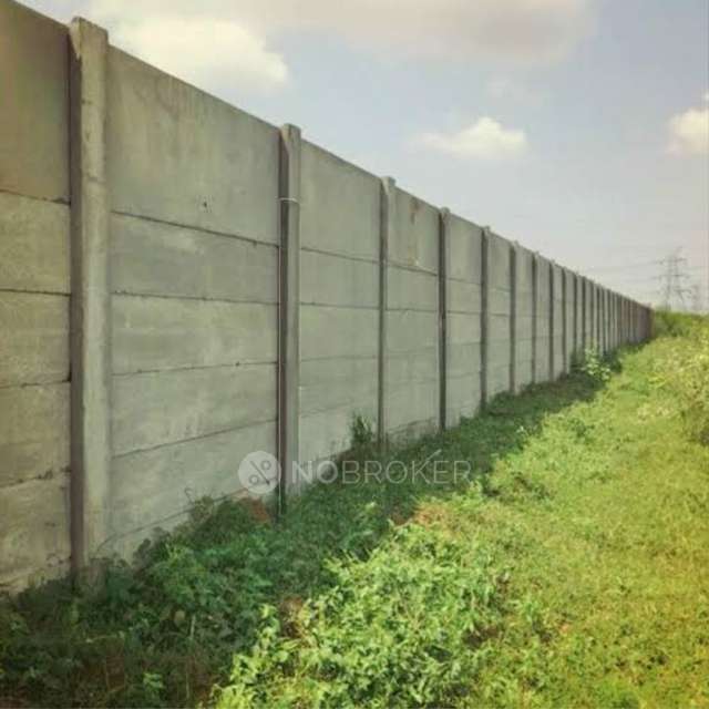 Commercial Property in Sector Mu 1, Greater Noida for Rent 