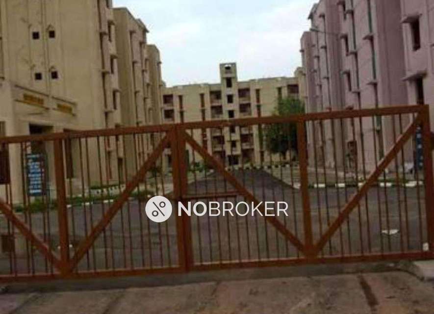 3 BHK Flat In Sunrise Apartment for Rent In Sangam Vihar