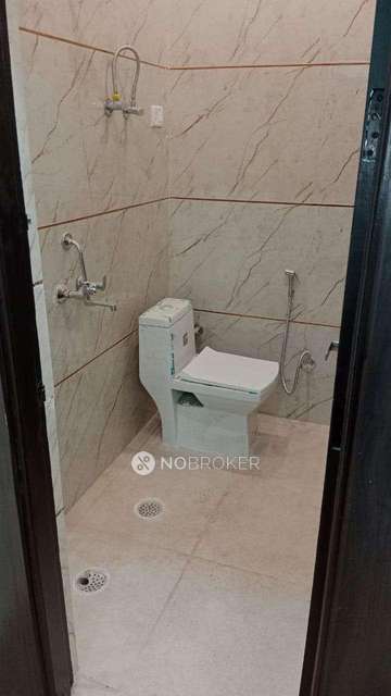 2 BHK Flat In Sai Enclave Niti Khand 1 For Sale  In Sai Enclave