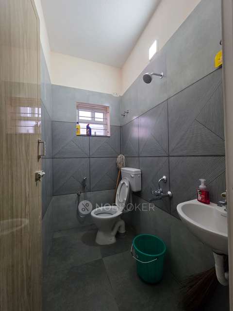 2 BHK Flat In Icon Dhanalakshmi For Sale  In Kolamamani Amman Koil Street