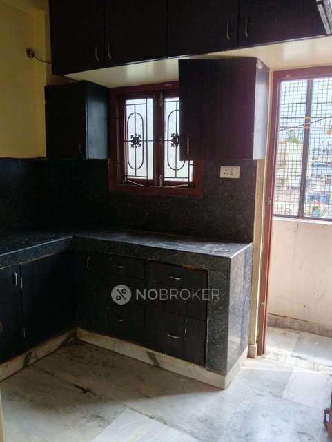 2 BHK Flat In Miraj Manzil for Rent  In Banjara Hills