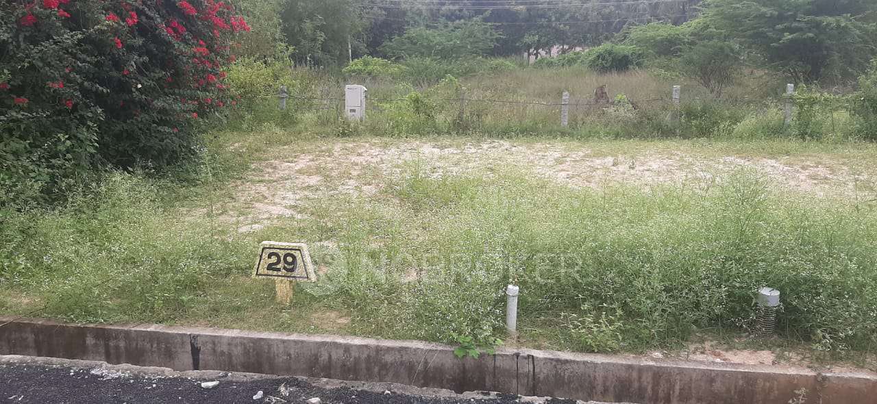 Plot For Sale  In Maddur In Nidagatta