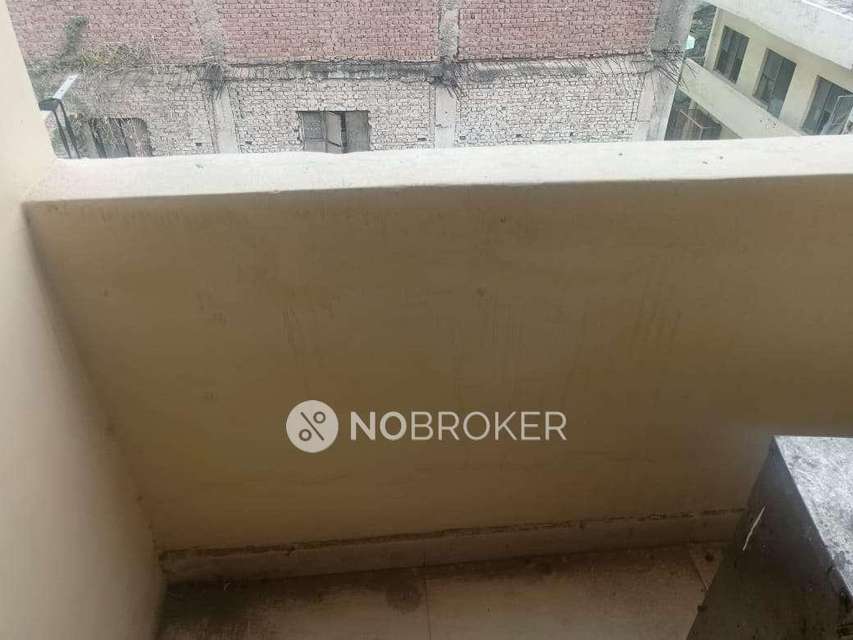 2 BHK Flat For Sale  In Mohan Garden