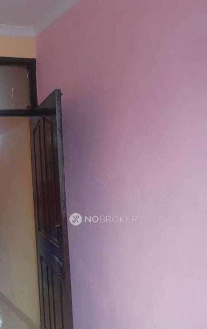 2 BHK Flat For Sale  In Mohan Garden