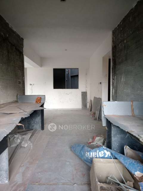 3 BHK Flat In Varsha Apartments Co-op Housing Society Ltd. For Sale  In Prabhat Road