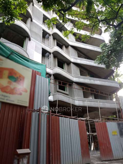 3 BHK Flat In Varsha Apartments Co-op Housing Society Ltd. For Sale  In Prabhat Road