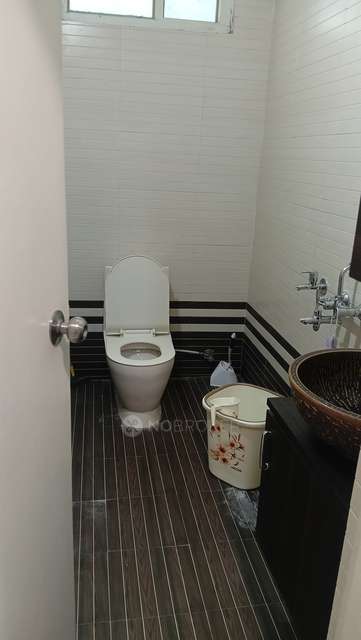 3 BHK Flat In Sri Sai Rajendra Prestige Apartments For Sale  In West Marredpally