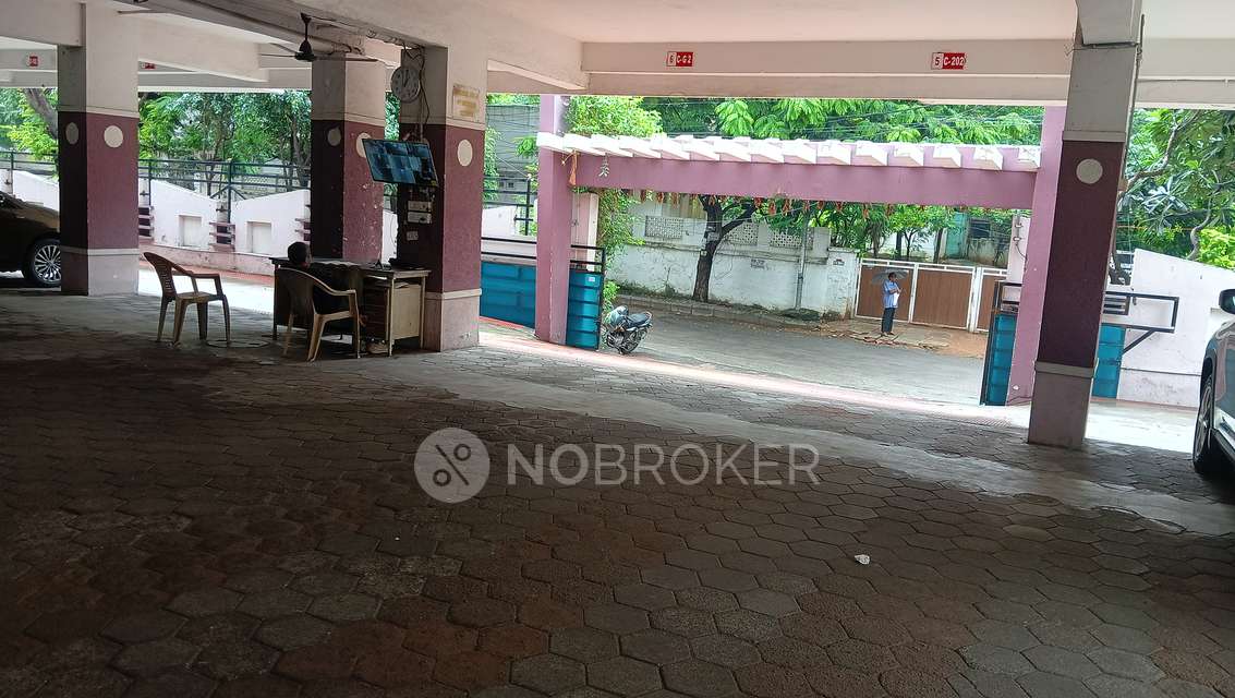 3 BHK Flat In Sri Sai Rajendra Prestige Apartments For Sale  In West Marredpally