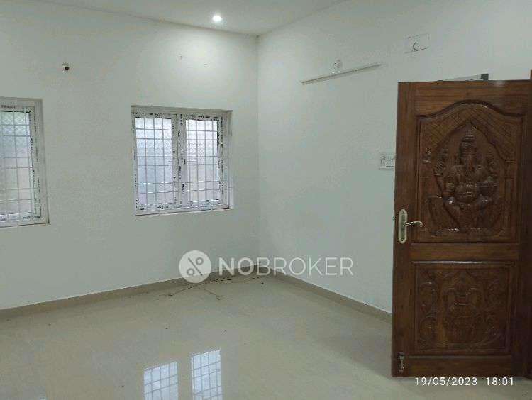 2 BHK Flat In Vinayaga Appartment For Sale  In Chromepet
