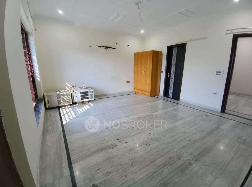 2 BHK House for Rent  In Eta 1 