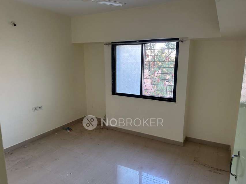 Shared Room for Male In 1 BHK  In Patil Hill View In Handewadi