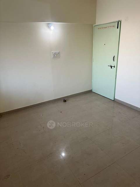 Shared Room for Male In 1 BHK  In Patil Hill View In Handewadi