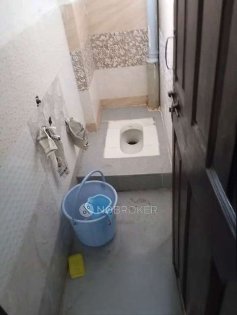 Single Room for Male In 1 RK  In Charholi Budruk