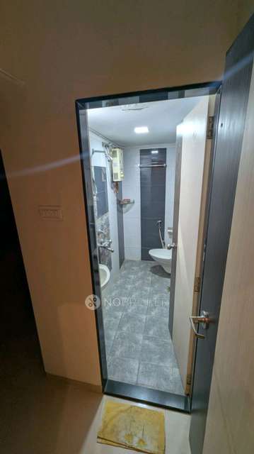 4 BHK Flat In Daulat Minar For Sale  In Vile Parle East