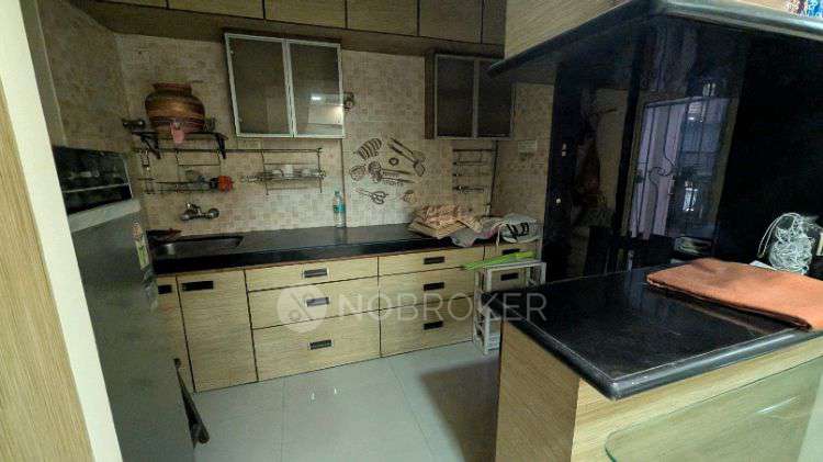 4 BHK Flat In Daulat Minar For Sale  In Vile Parle East