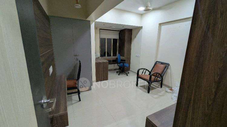 4 BHK Flat In Daulat Minar For Sale  In Vile Parle East