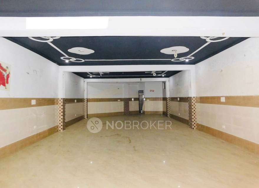 Godown/Warehouse in Gaur City 1 Noida Extension, Greater Noida for Rent 