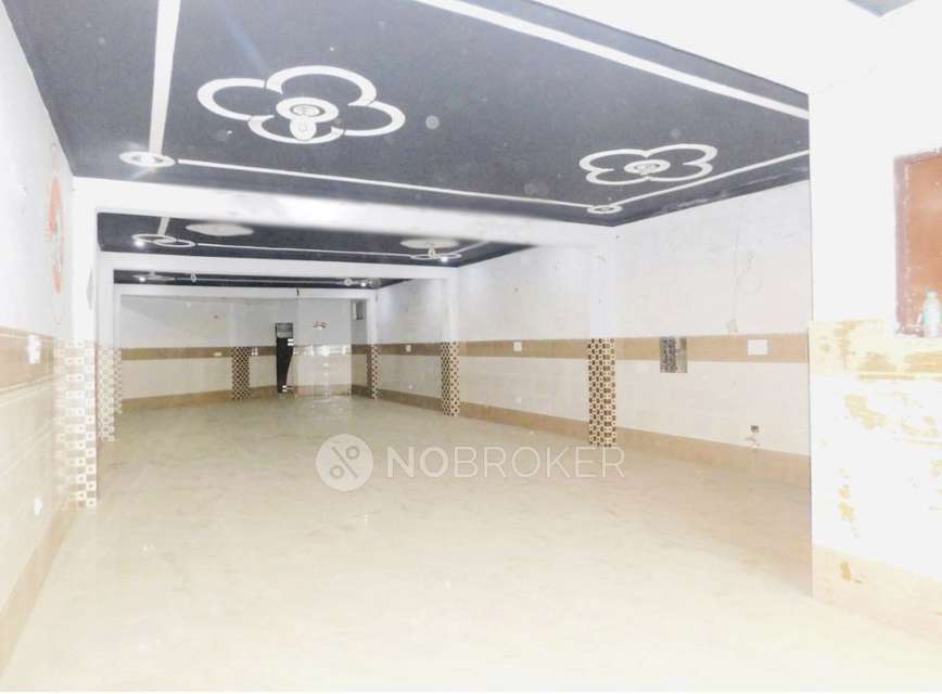 Godown/Warehouse in Gaur City 1 Noida Extension, Greater Noida for Rent 