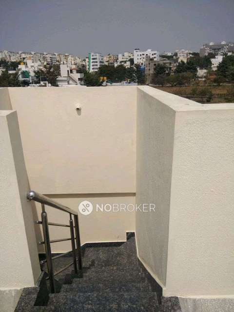 4+ BHK Flat In Stand Alone Building For Sale  In Uttarahalli Road