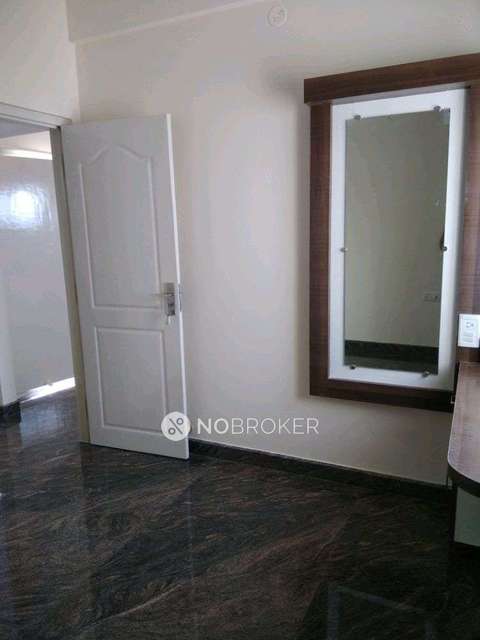 4+ BHK Flat In Stand Alone Building For Sale  In Uttarahalli Road