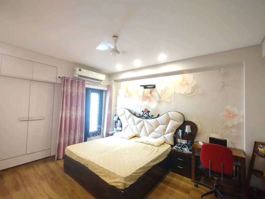 4 BHK Flat In Sb For Sale  In Sector 47