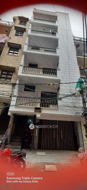 PG for Girls in Mukherjee Nagar