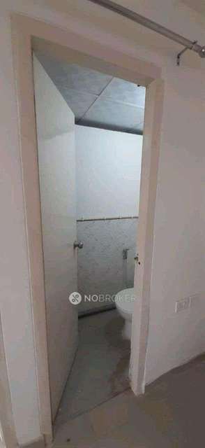 1 BHK Flat In Zara Aavaas For Sale  In Sector-104