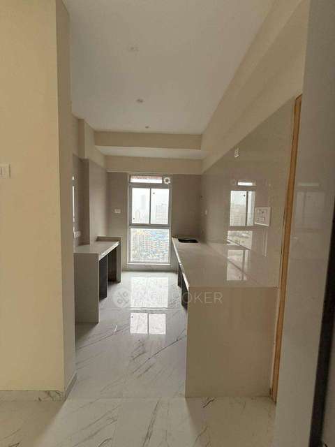 1 BHK Flat In Swastik Divine For Sale  In Mulund East