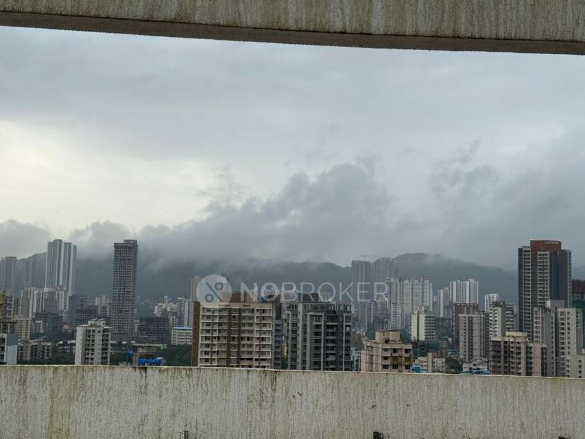 1 BHK Flat In Swastik Divine For Sale  In Mulund East