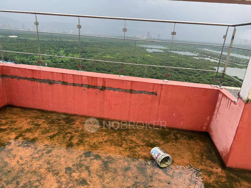 1 BHK Flat In Swastik Divine For Sale  In Mulund East