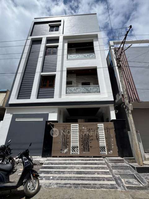 4+ BHK House For Sale  In Bandlaguda Jagir,dd Colony
